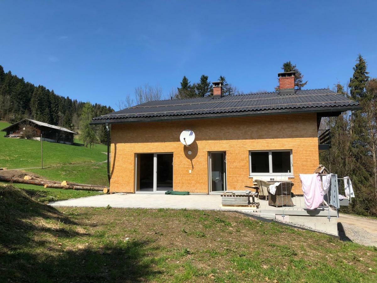 Ferienwohnung am Waldrand von Egg /Bregenzer Wald Exterior foto
